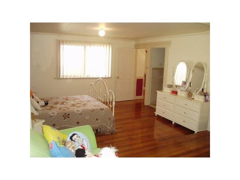 Overlea Avenue, Rosebud VIC 3939