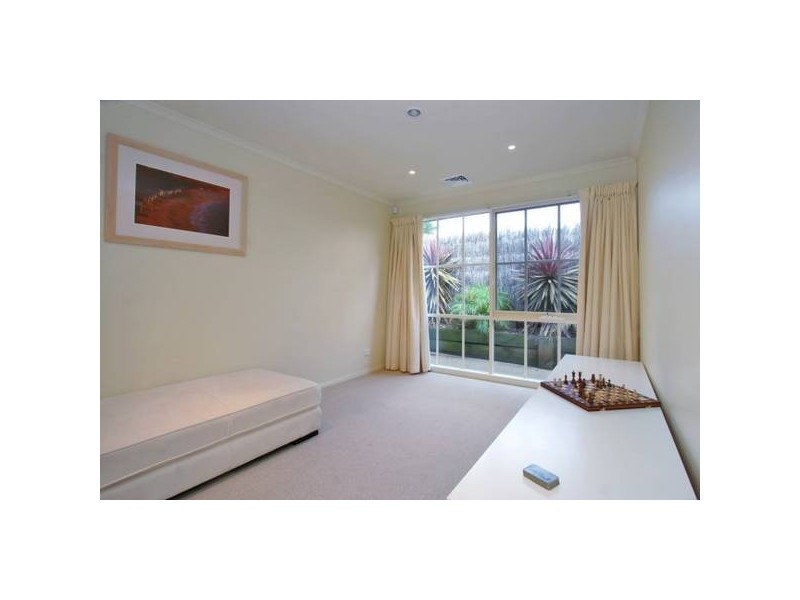 Loch Fyne Court, Sorrento VIC 3943