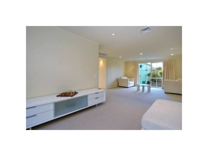 Loch Fyne Court, Sorrento VIC 3943