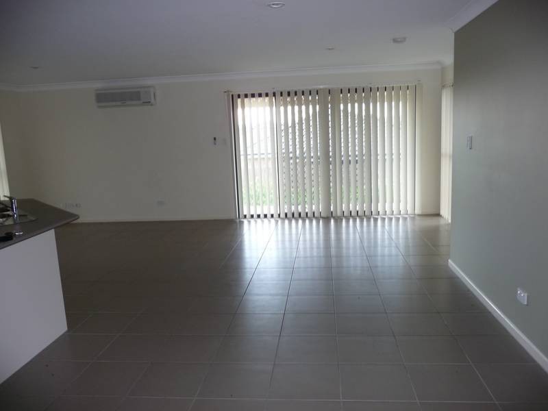128 Edwards Street, Raceview QLD 4305