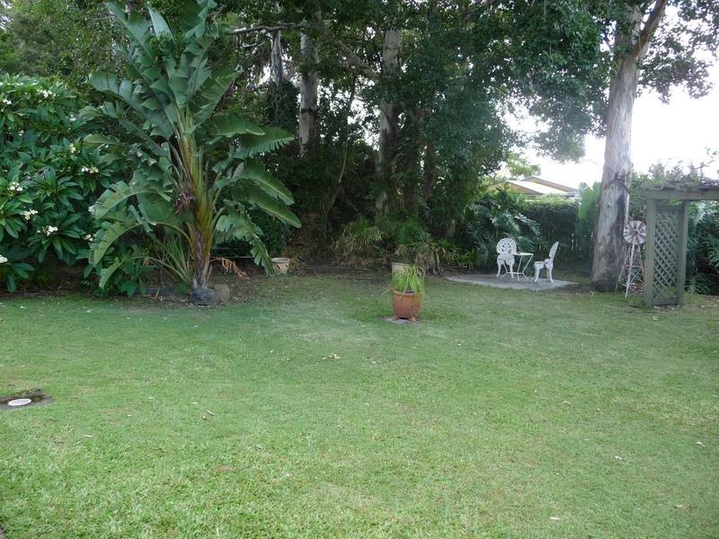 30 Caroline St, Riverview QLD 4303