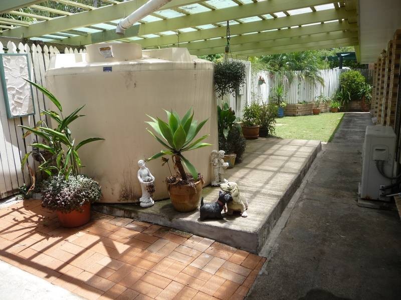 30 Caroline St, Riverview QLD 4303
