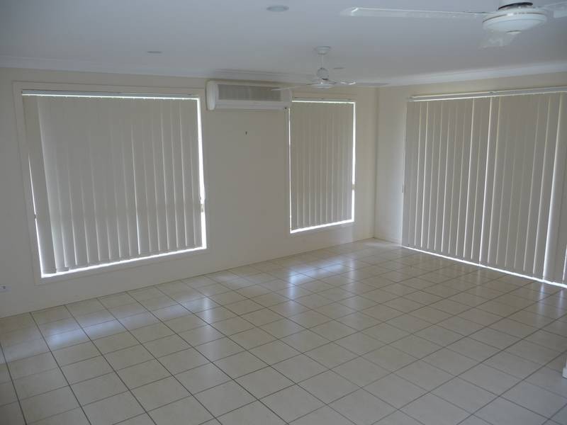 3 Pearse St, Collingwood Park QLD 4301