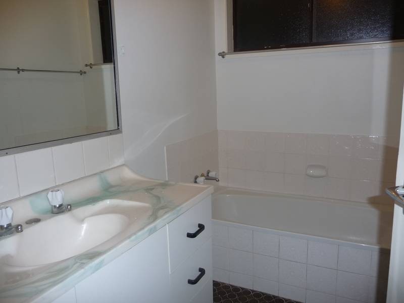 Collingwood Park QLD 4301