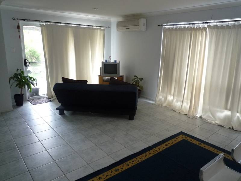 103 Collins St, Collingwood Park QLD 4301