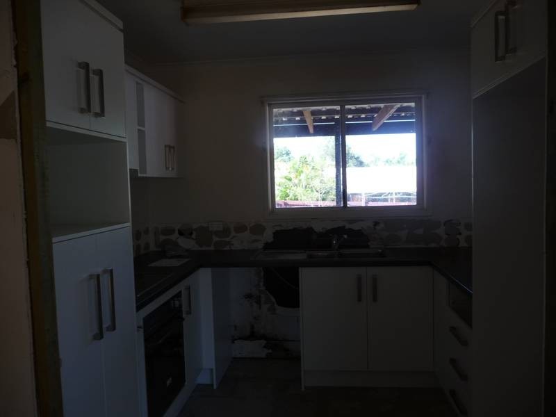 16 Milgate St, Collingwood Park QLD 4301