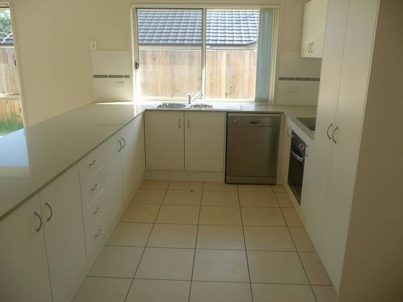 14 Hulett, Goodna QLD 4300