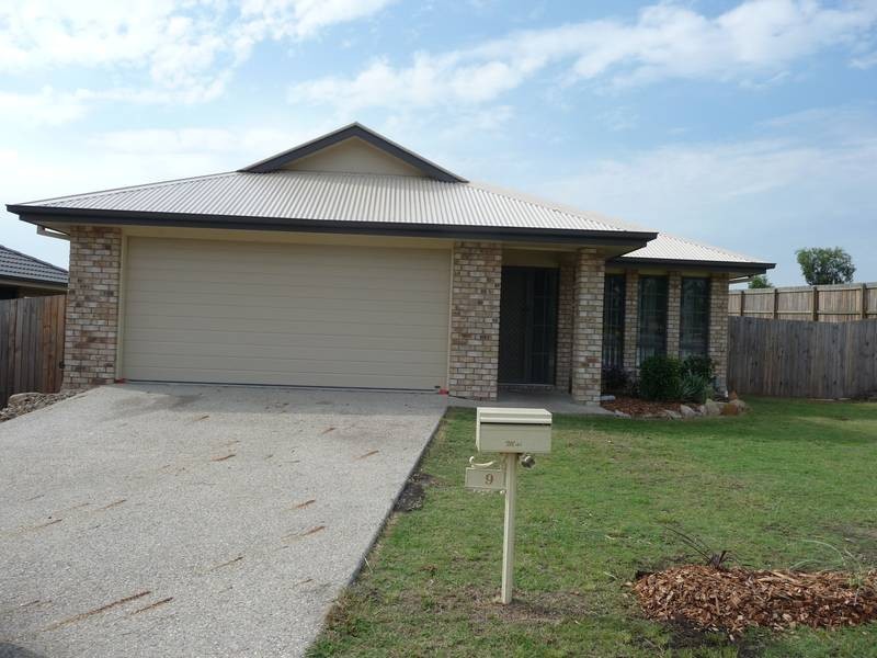 9 Macswiney Street, Collingwood Park QLD 4301