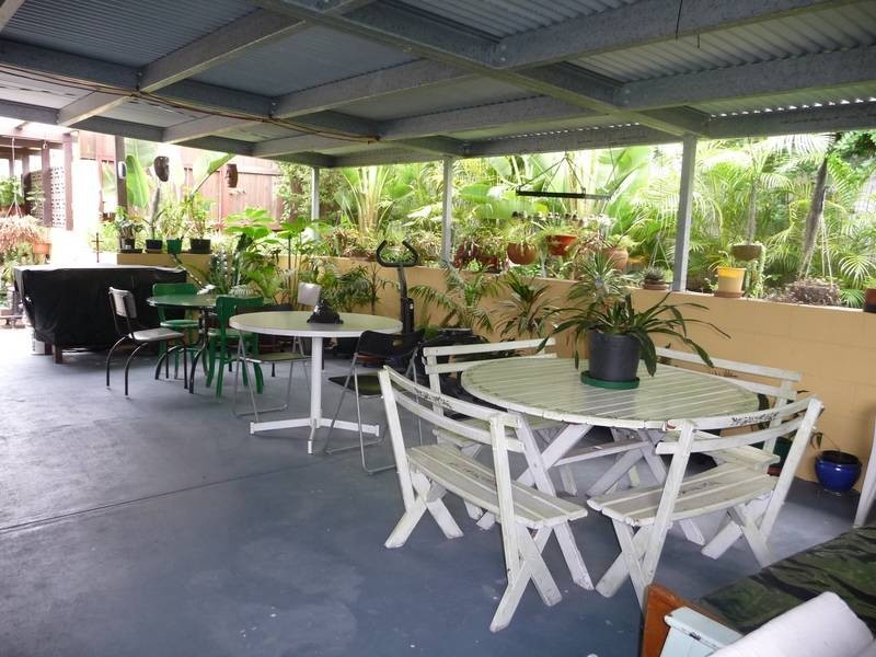 61 Goondoola St, Redbank Plains QLD 4301