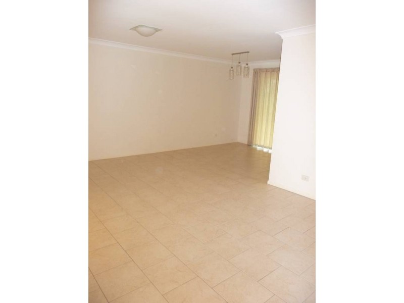 8 Old Logan Road, Gailes QLD 4300