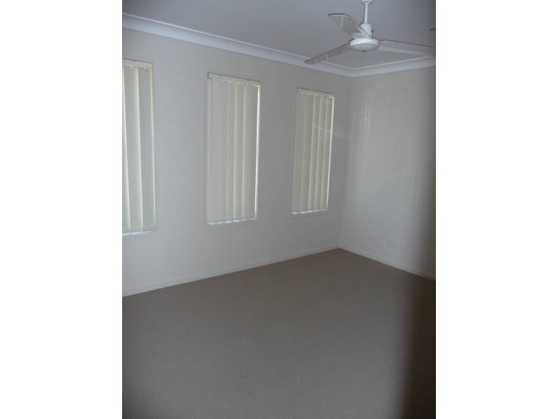 70 Harold Reinhardt Drive, Redbank Plains QLD 4301