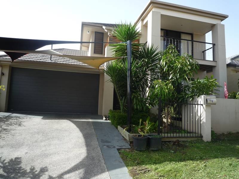 14 aSH aVENUE, Springfield Lakes QLD 4300