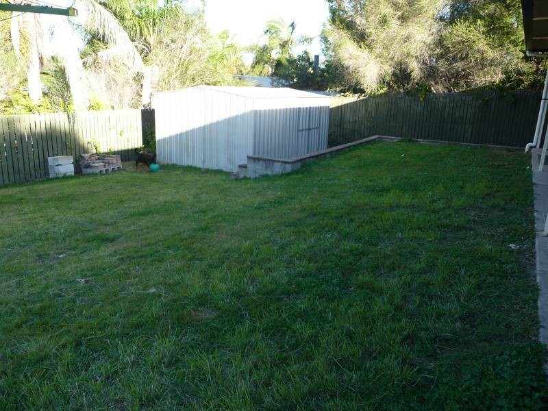 4 fisher Street, Collingwood Park QLD 4301
