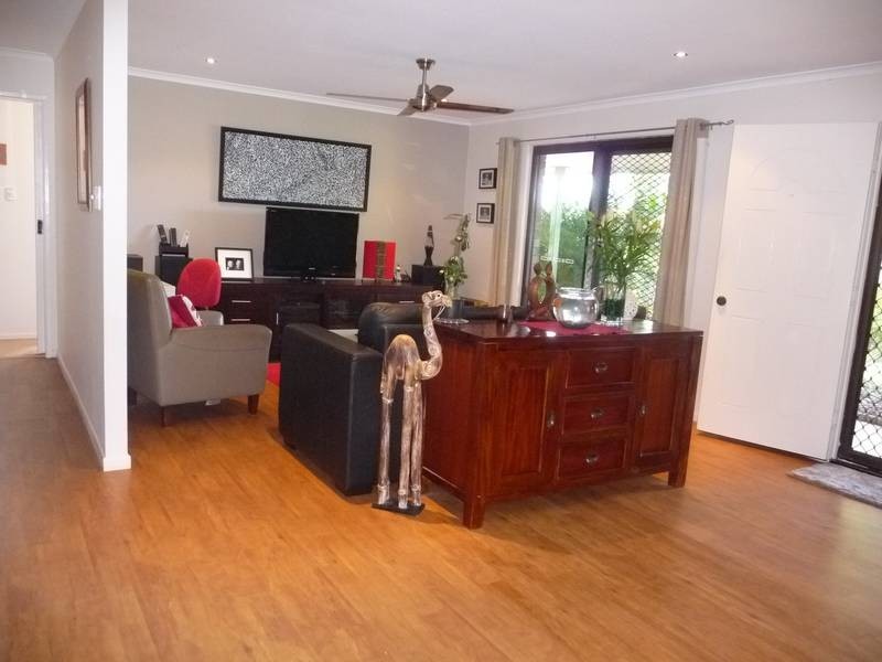 9 Eustace Court, Collingwood Park QLD 4301