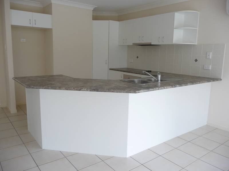 2 Acacia Close, Raceview QLD 4305