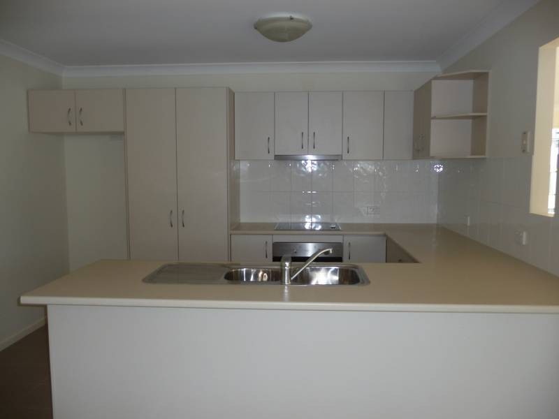 7 Hamill Place, Collingwood Park QLD 4301