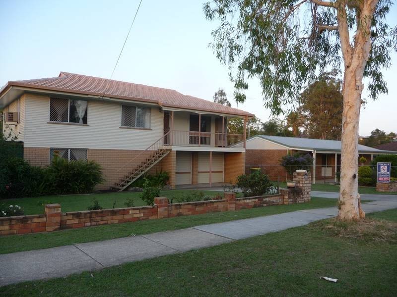 16 Michels, Ripley QLD 4306