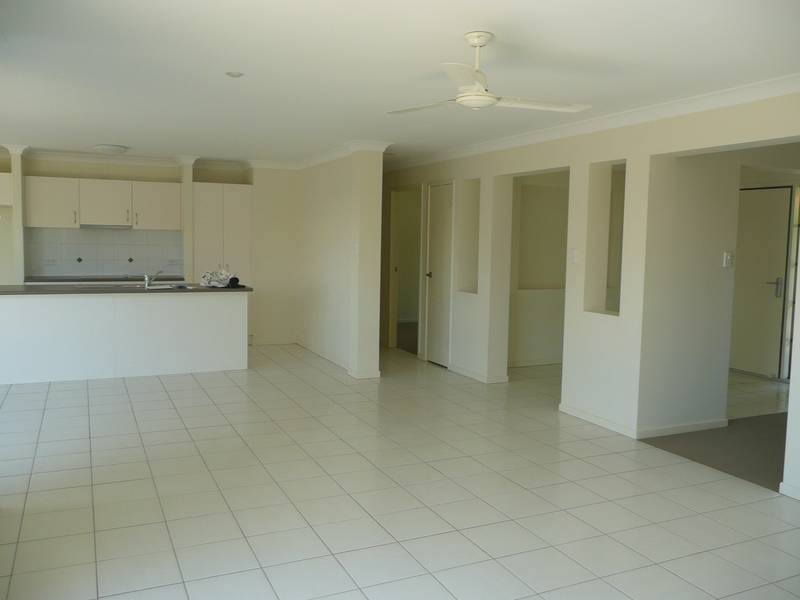 1 Foreman Court, Collingwood Park QLD 4301