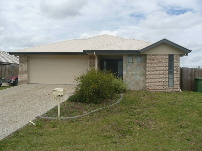 96 Jacaranda Drive, Yamanto QLD 4305