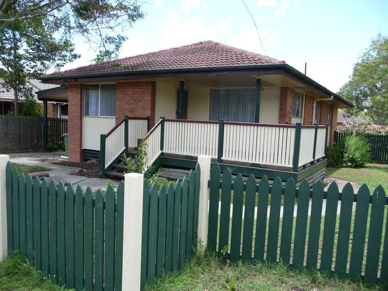 1 Sean Street, Riverview QLD 4303