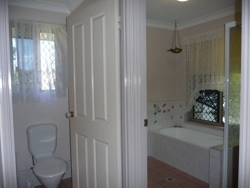 2 Theodore Court, Collingwood Park QLD 4301