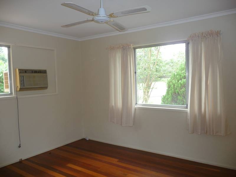 12 Fox Street, Redbank QLD 4301