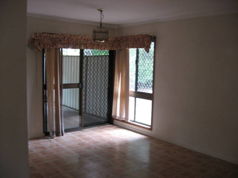 76 Collingwood Drive, Collingwood Park QLD 4301