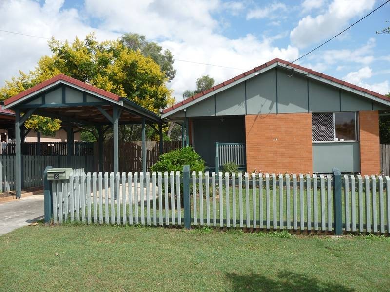 12 Kevin Street, Riverview QLD 4303