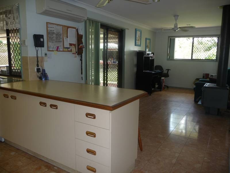 4 W G Hayden Drive, Collingwood Park QLD 4301