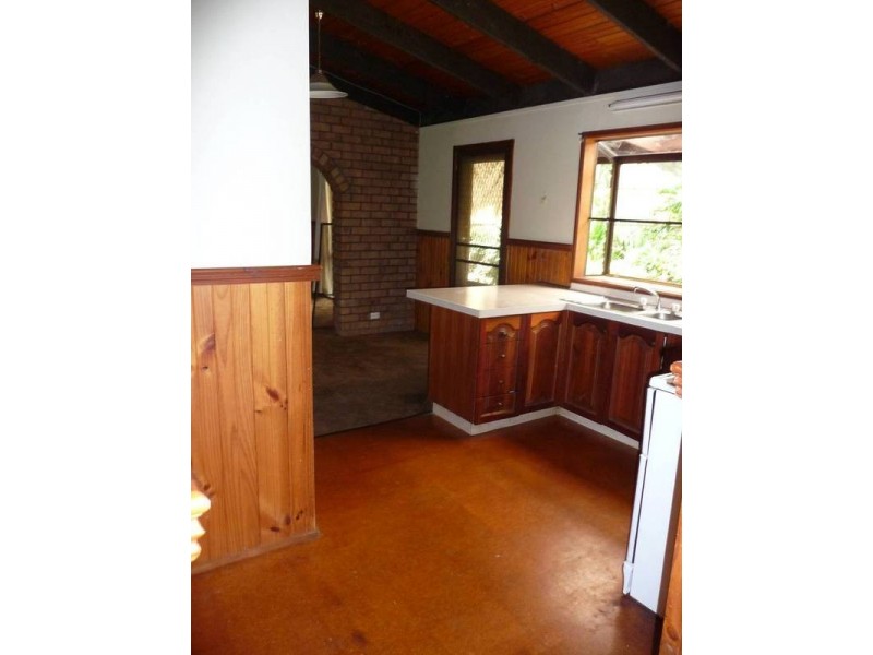 4 Leo Court, Collingwood Park QLD 4301