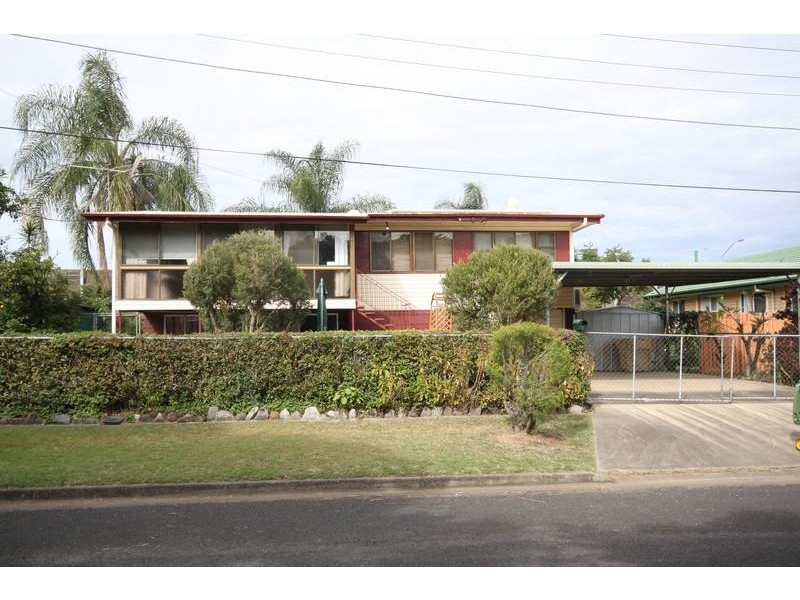 9 Enfield St, Redbank QLD 4301