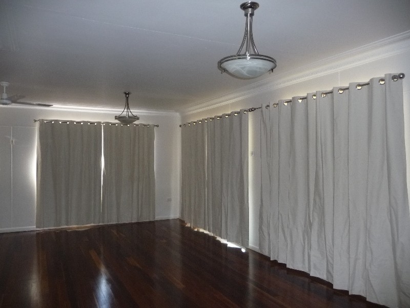 41 Ipswich Street, Riverview QLD 4303