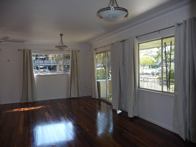 41 Ipswich Street, Riverview QLD 4303