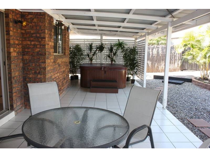 4 Gibbs Avenue, Collingwood Park QLD 4301