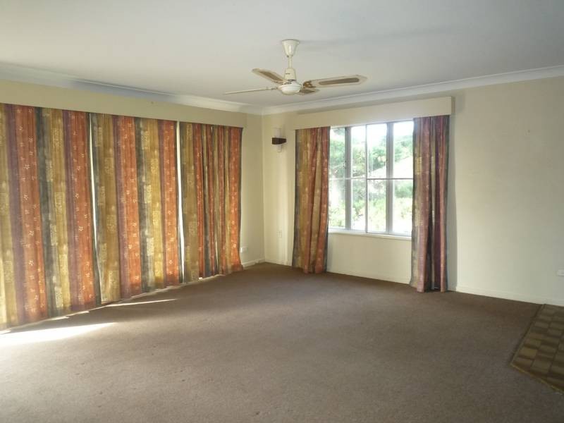 1 Spencer Street, Redbank QLD 4301