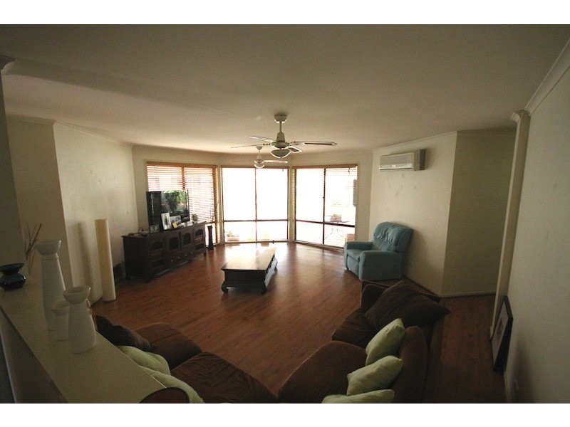 16 Millwood Tce, Springfield QLD 4300