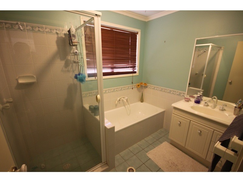 16 Millwood Tce, Springfield QLD 4300