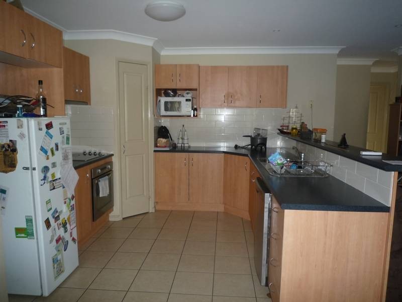 10 Foundation Street, Collingwood Park QLD 4301