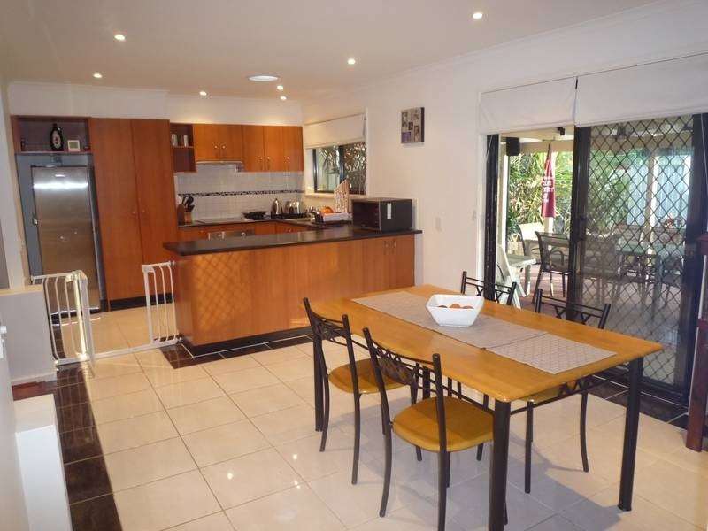 6 Manning Court, Collingwood Park QLD 4301