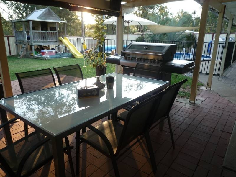 6 Manning Court, Collingwood Park QLD 4301