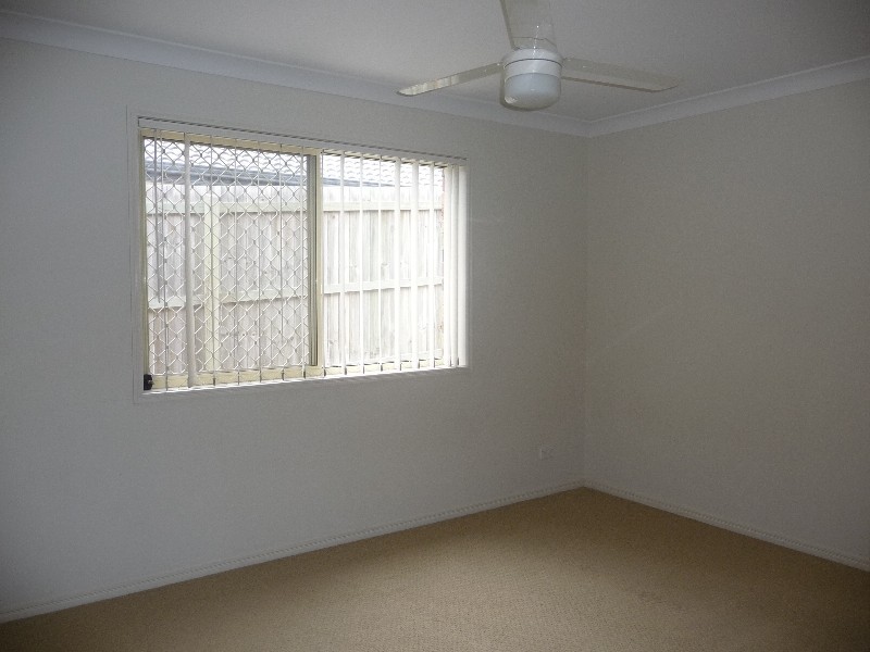 11 Cheihk Crescent, Collingwood Park QLD 4301