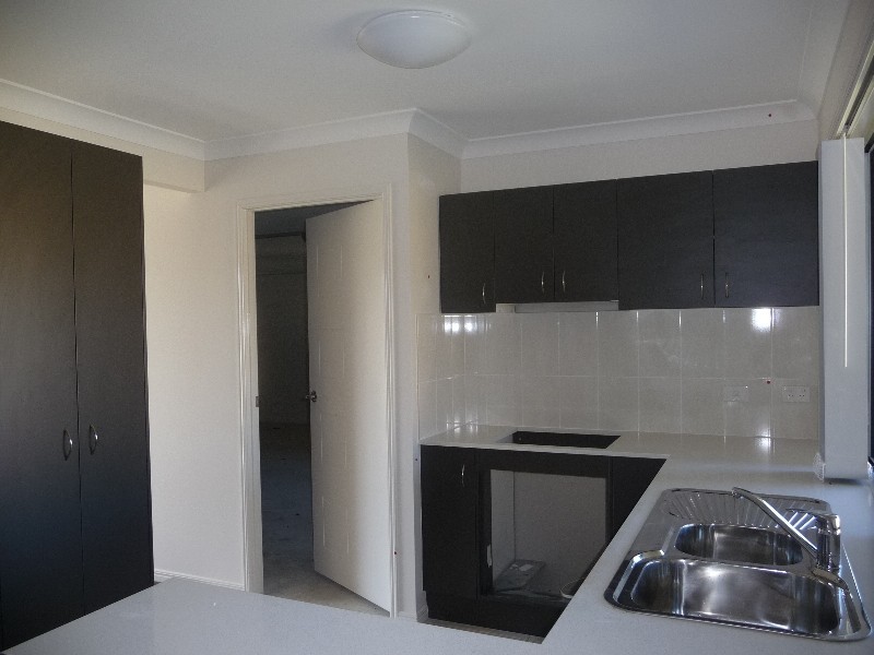 15 Julia Street, Brassall QLD 4305