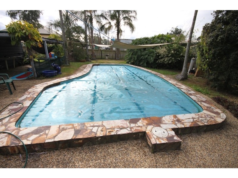 7 John Street, Redbank QLD 4301