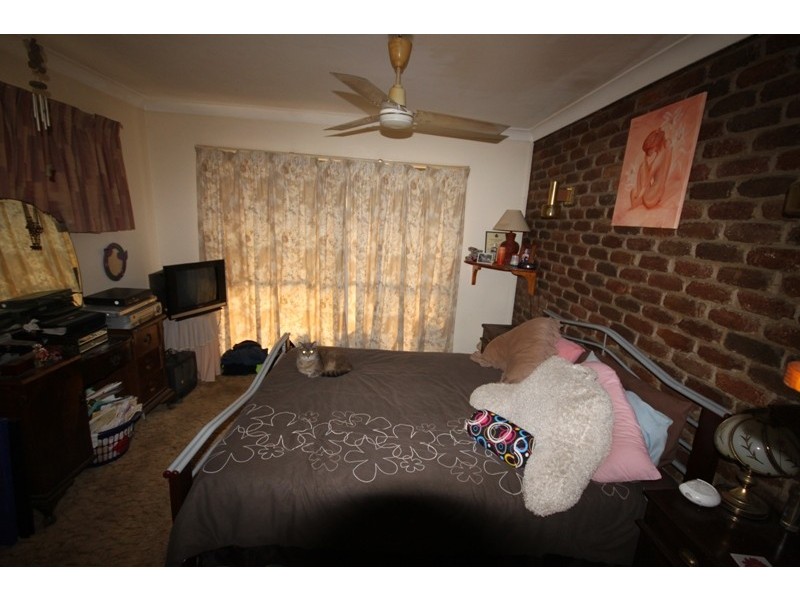 7 John Street, Redbank QLD 4301