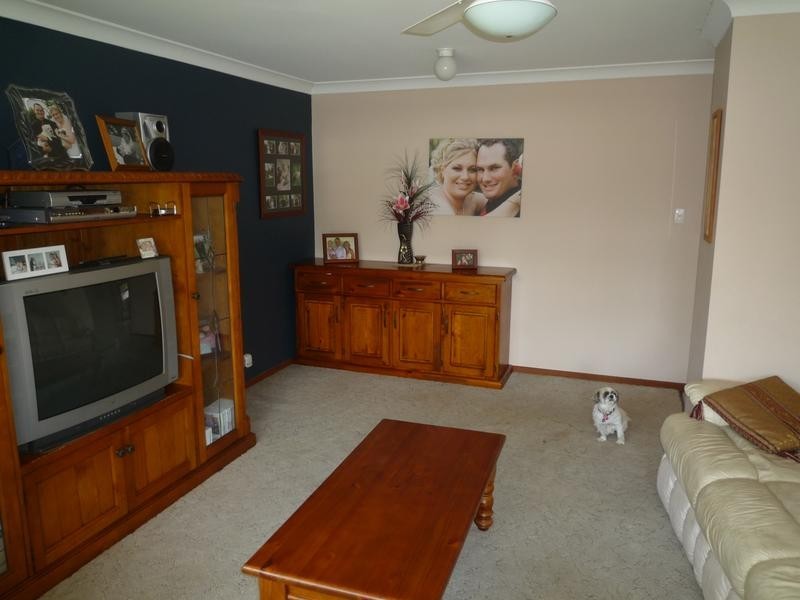 8 Paul Tully Avenue, Collingwood Park QLD 4301