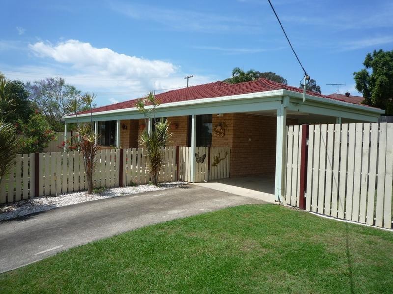 8 Paul Tully Avenue, Collingwood Park QLD 4301