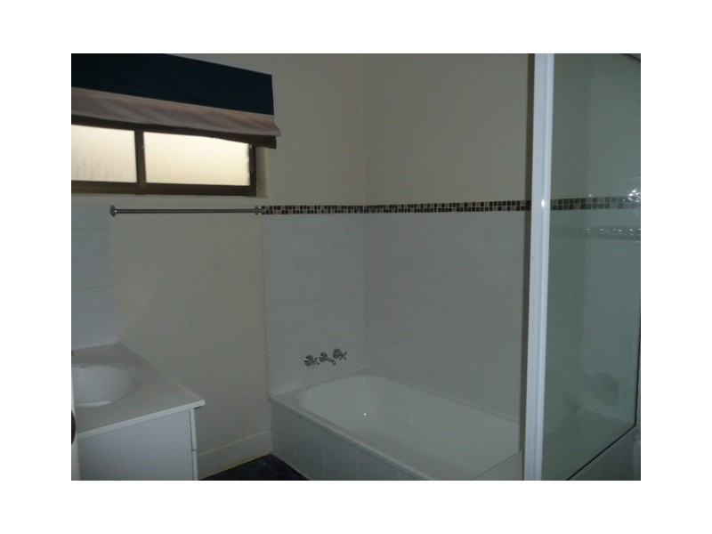 26 Manning Court, Collingwood Park QLD 4301