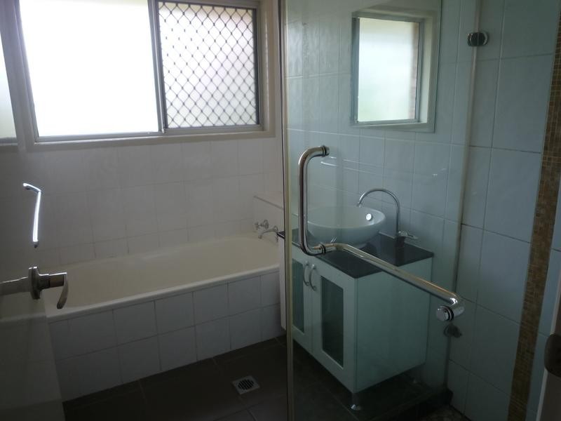 45 Collingwood Drive, Collingwood Park QLD 4301