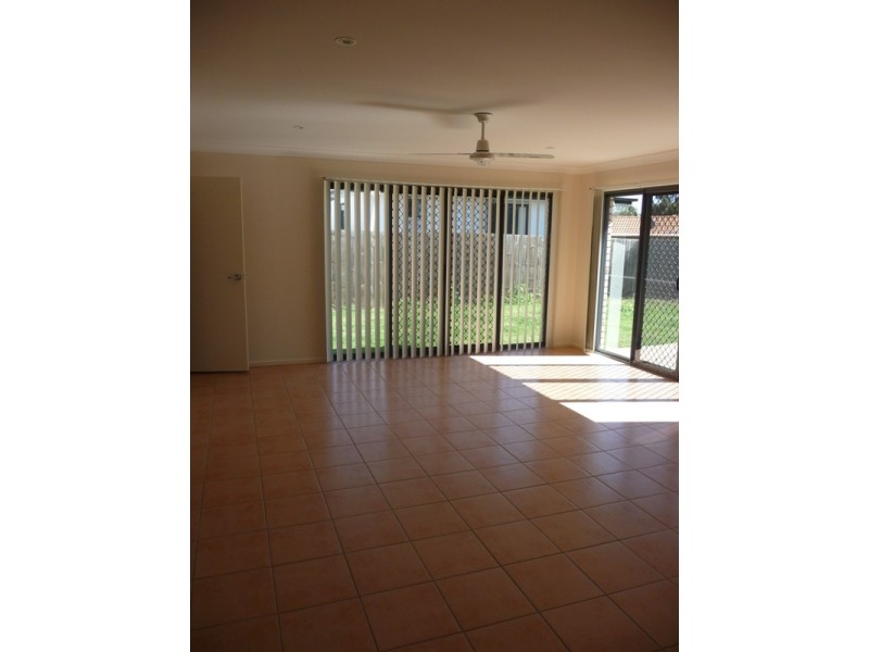 4 Explorer Street, Raceview QLD 4305
