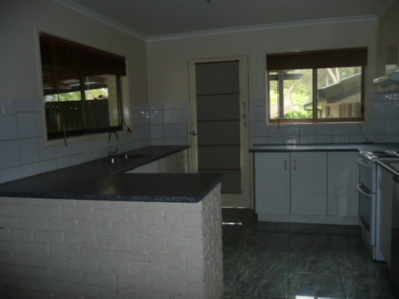 26 Manning Court, Collingwood Park QLD 4301